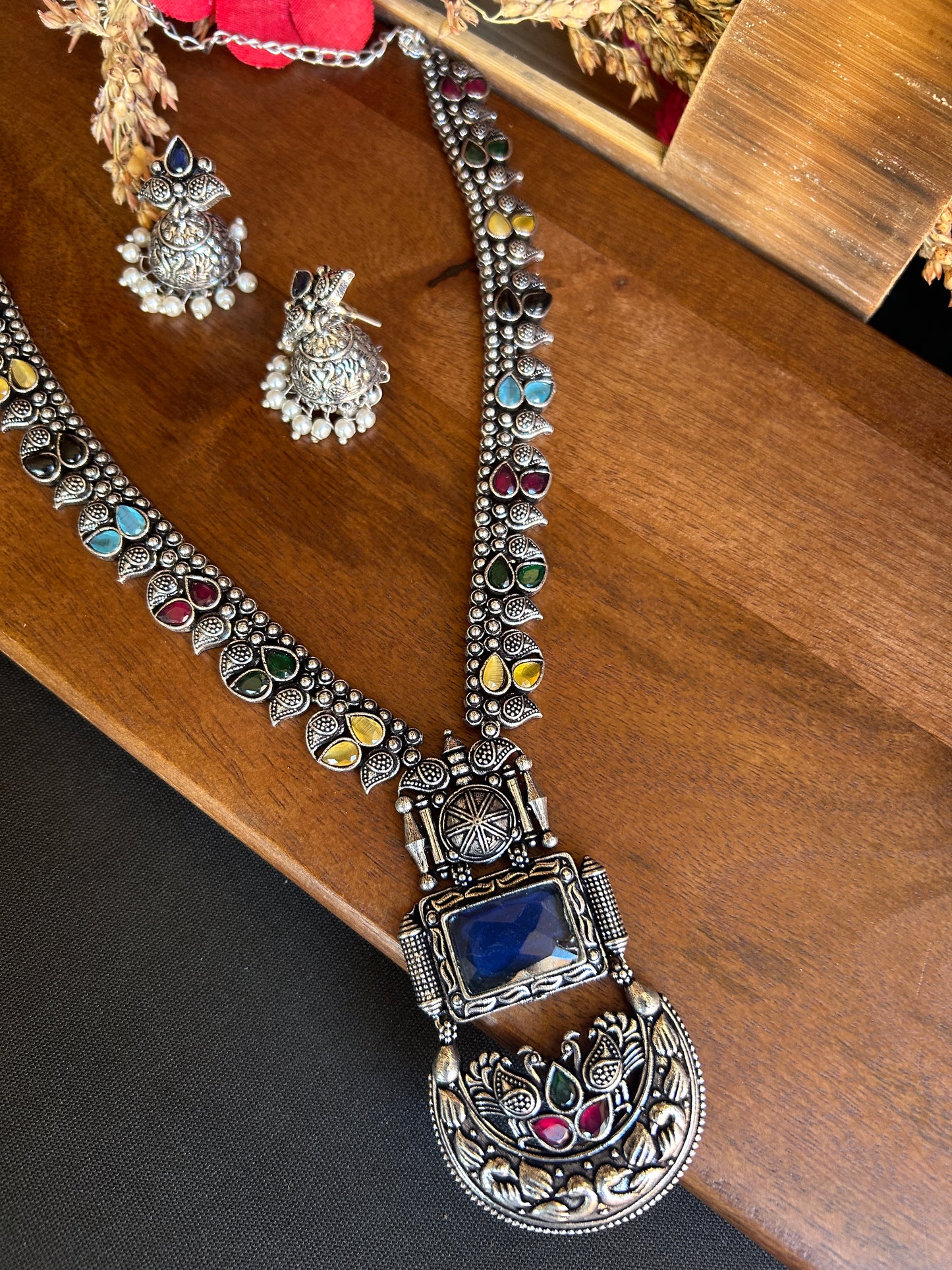 Multicolor Gemstone Antique Tribal Necklace Set@Auxerra