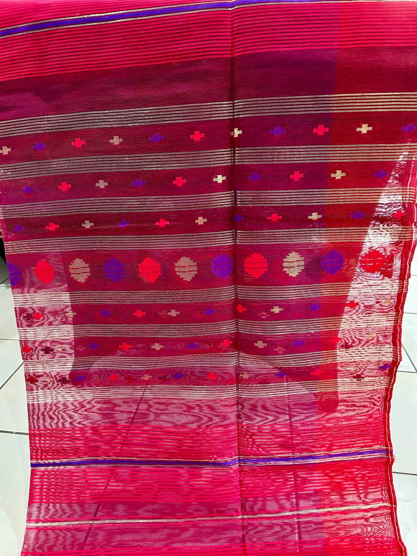 Exquisite Bangladeshi Jamdani Saree@Auxerra