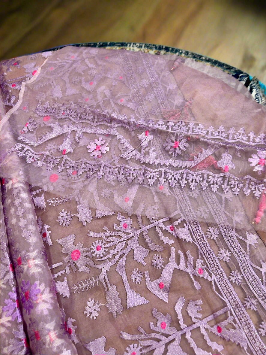 Elegant Mauve Pink Organza Saree@Auxerra