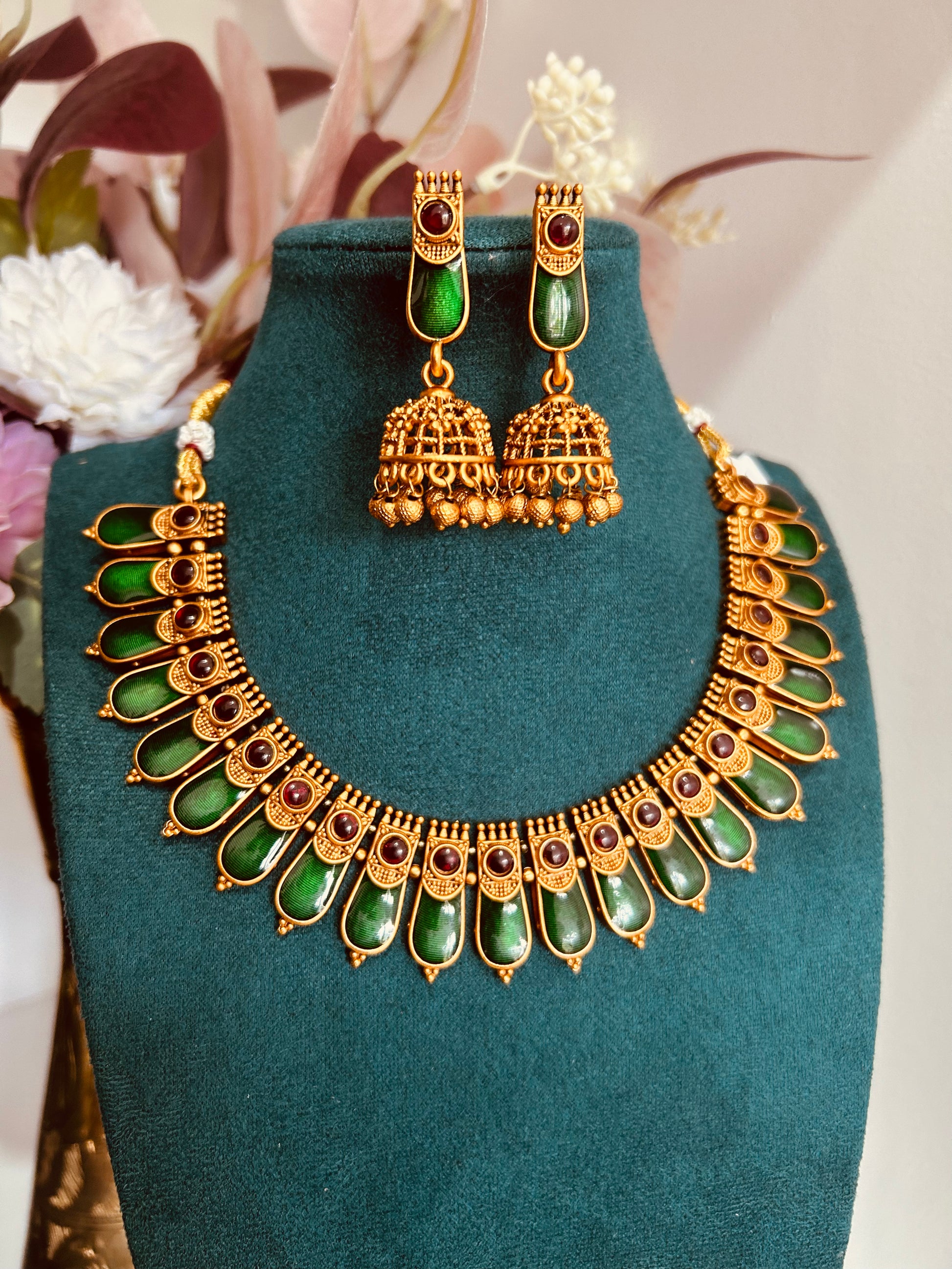 Royal Green Enamel Gold-Tone Choker Necklace Set with Jhumka Earrings